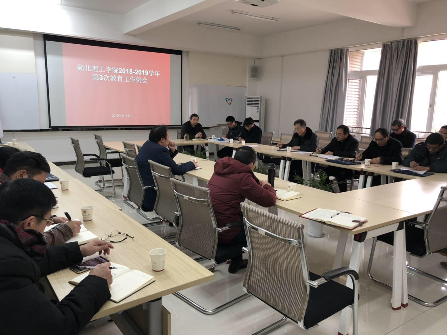 报道.jpg 报道.jpg